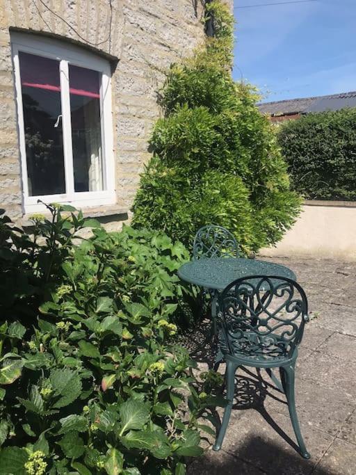 No 96 Chapel Lane - Self Contained Cottage In The Heart Of Butleigh Exterior photo